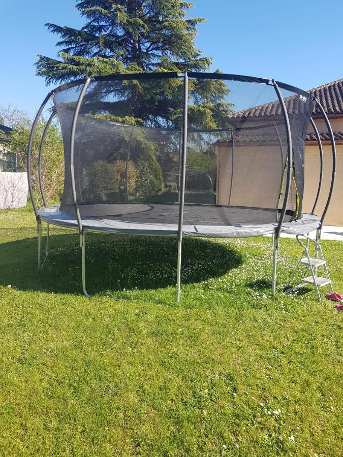 Апартаменты Le Rayon Du Soleil Tremolat Экстерьер фото